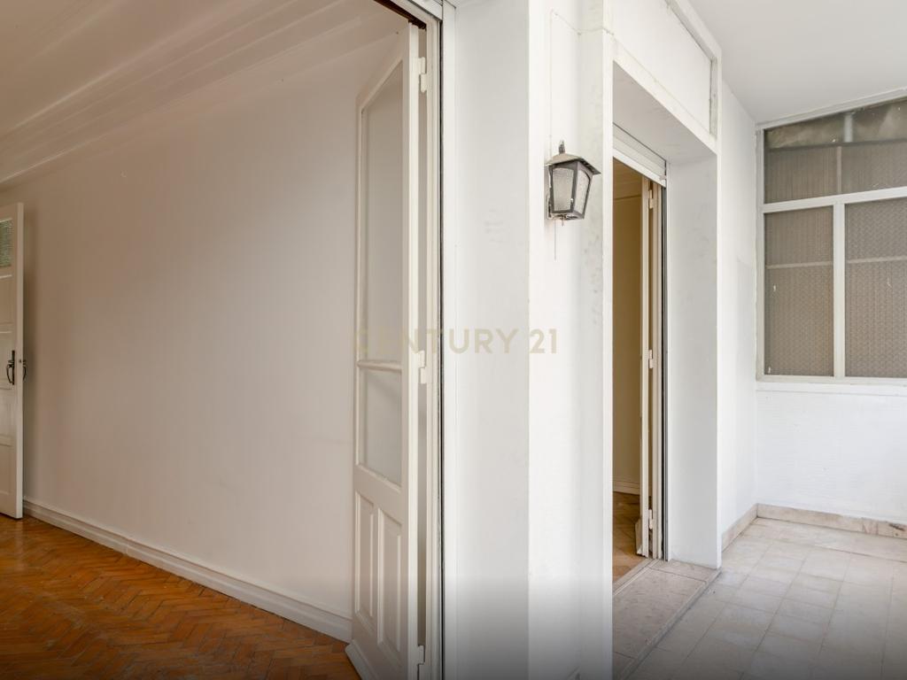 T1 com amplo terraço à Gomes Freire - Lisboa - Image 10